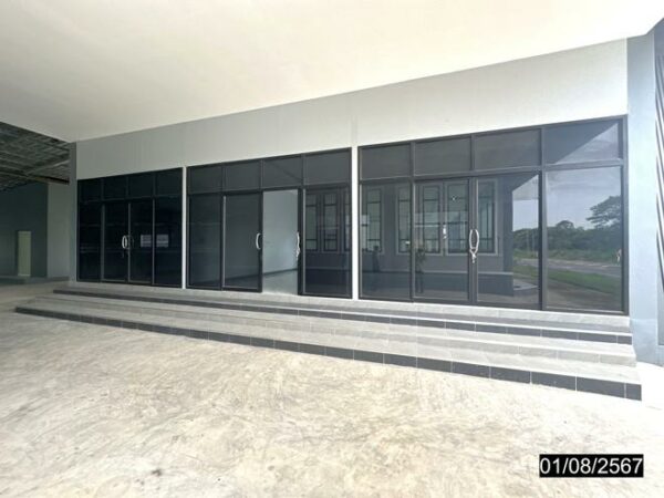 16 showroom _photo