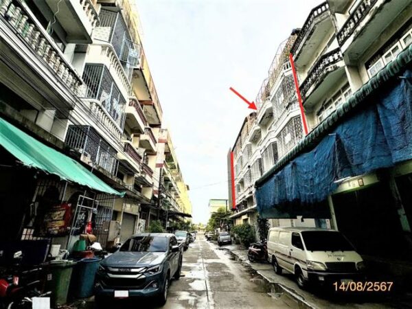 04 Commercial Building _photo