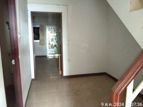 04 Commercial Building _photo