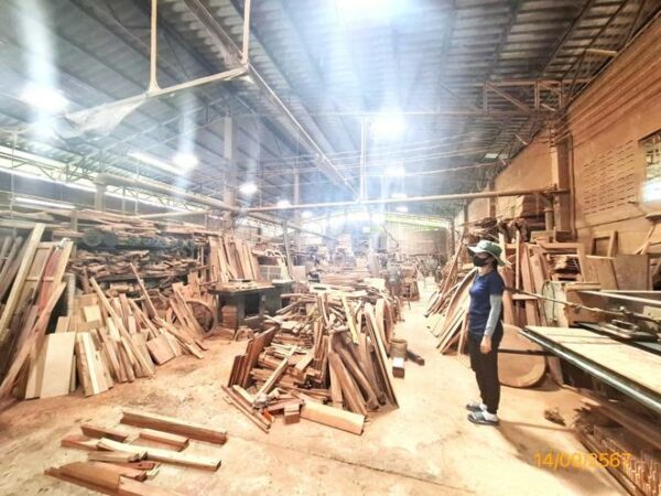 09 Factory Building _photo