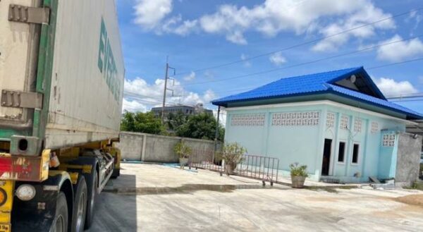 12 warehouses _photo