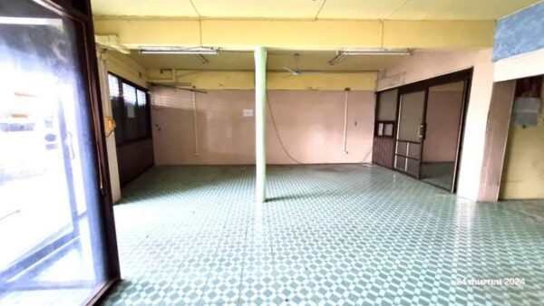 04 Commercial Building _photo
