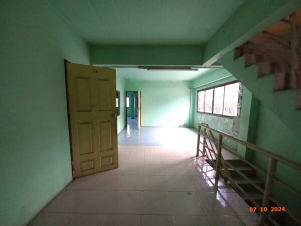 04 Commercial Building _photo