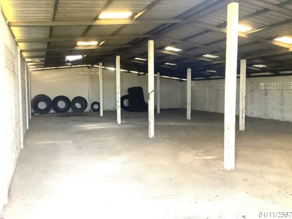 12 warehouses _photo