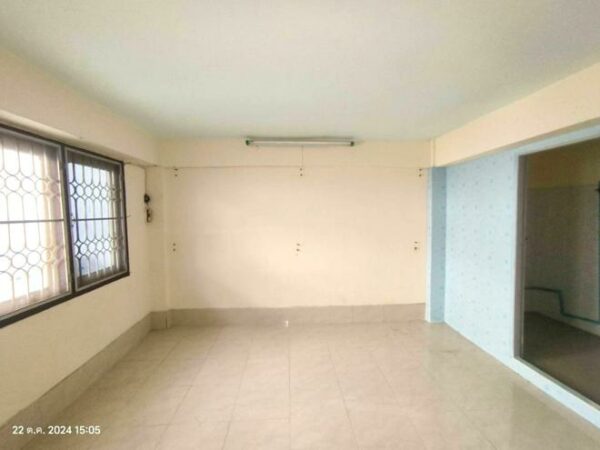 04 Commercial Building _photo