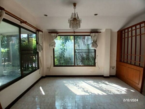 02 Single House _photo