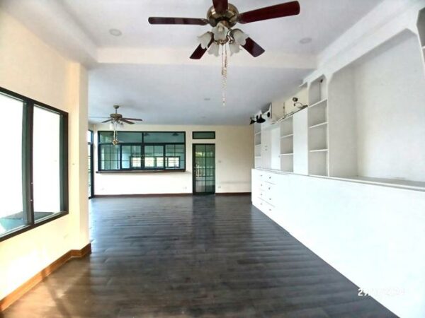 02 Single House _photo