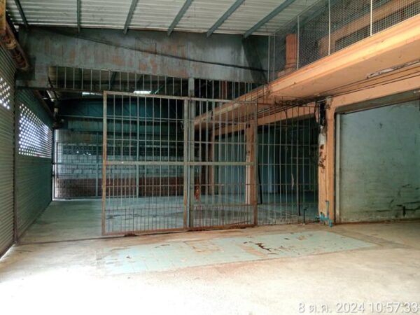 04 Commercial Building _photo