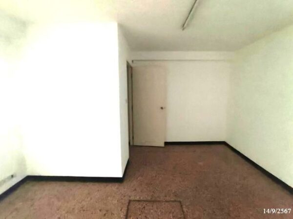 04 Commercial Building _photo