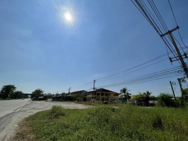 12 warehouses _photo