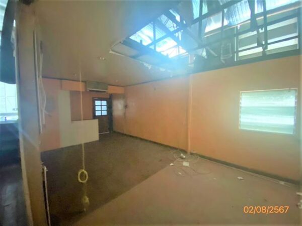 12 warehouses _photo