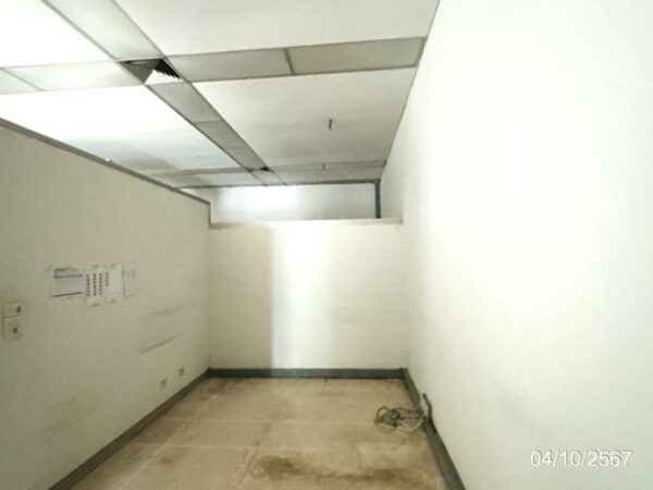 83 Branch Office Building _photo