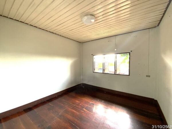 02 Single House _photo