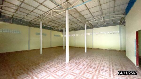 12 warehouses _photo