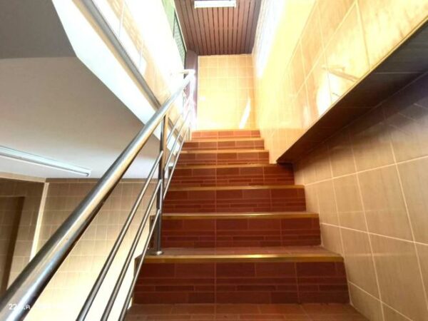 04 Commercial Building _photo