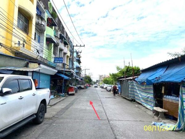 04 Commercial Building _photo