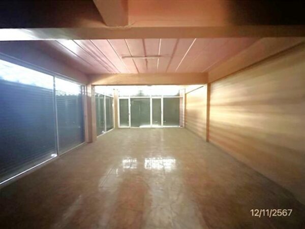 04 Commercial Building _photo