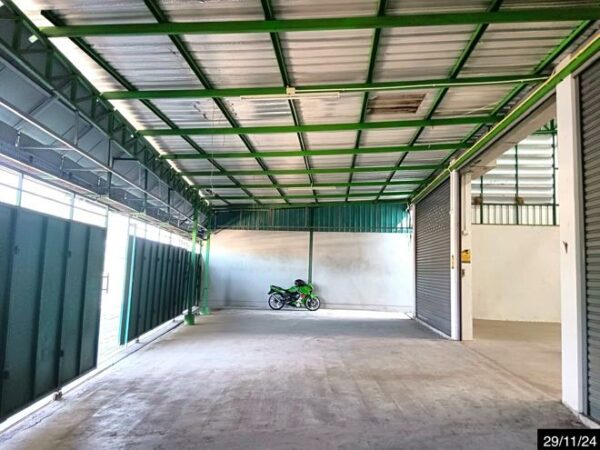12 warehouses _photo