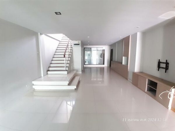 03 Townhouse _photo