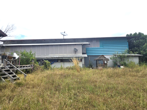 12 warehouses _photo