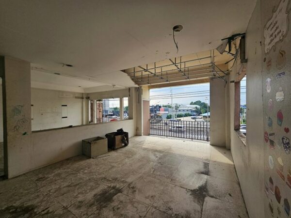 04 Commercial Building _photo