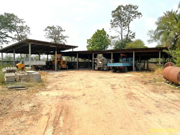 12 warehouses _photo