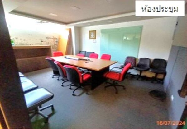 10 office buildings _photo