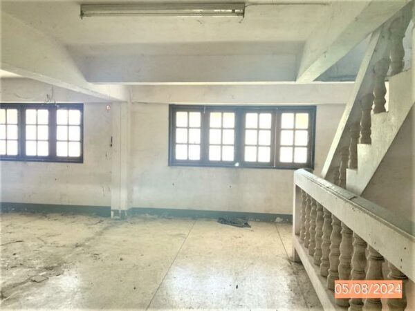 04 Commercial Building _photo