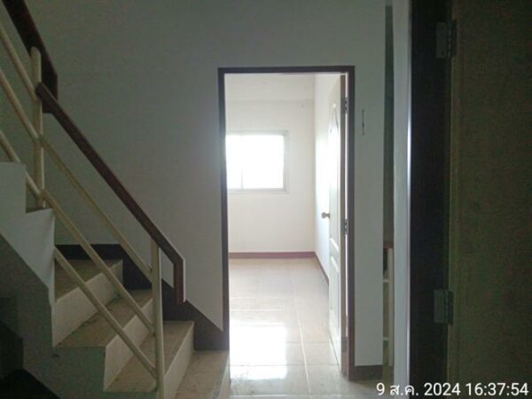 04 Commercial Building _photo