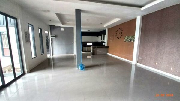 02 Single House _photo