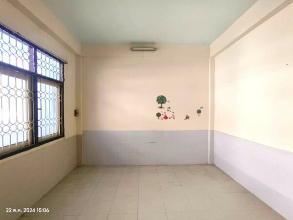 04 Commercial Building _photo