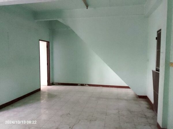 04 Commercial Building _photo