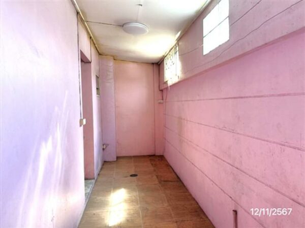 04 Commercial Building _photo