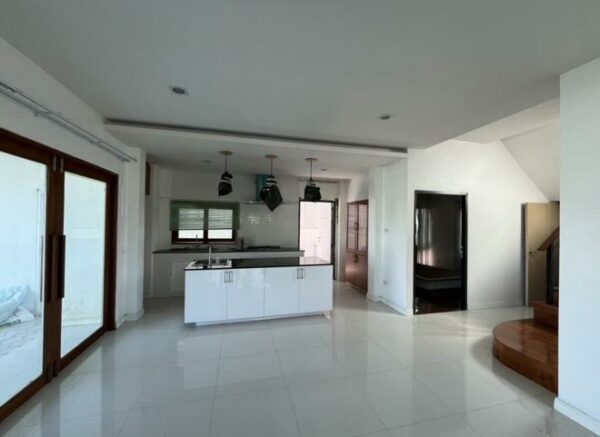 02 Single House _photo
