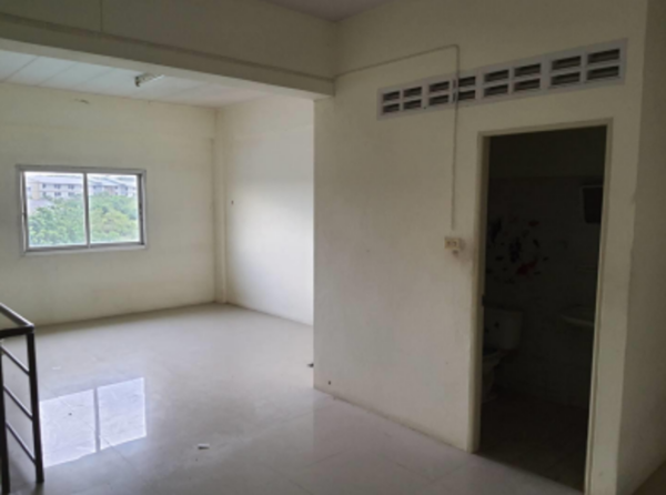 04 Commercial Building _photo