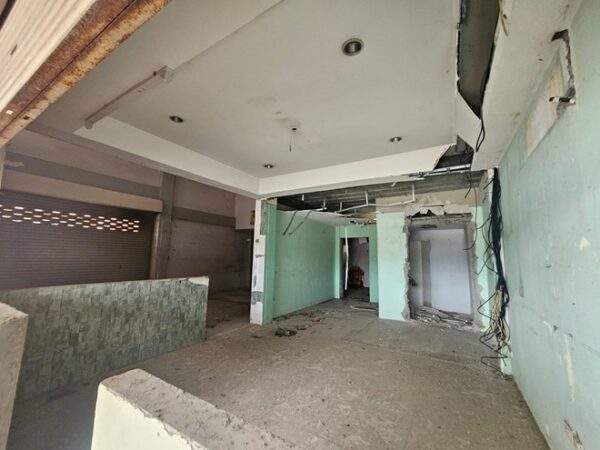 04 Commercial Building _photo