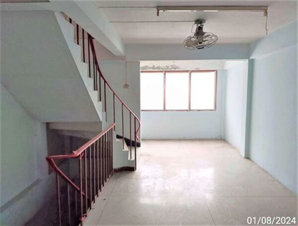 04 Commercial Building _photo