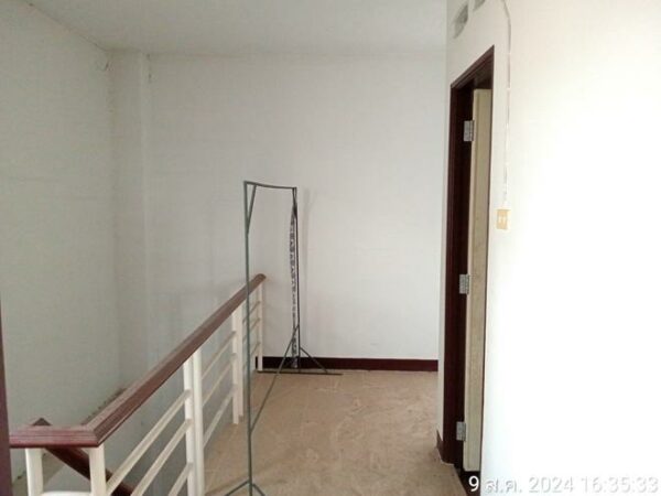 04 Commercial Building _photo