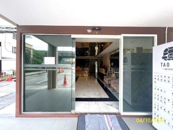 17 office units _photo