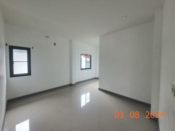02 Single House _photo