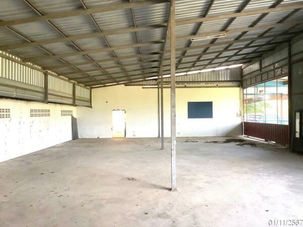 12 warehouses _photo