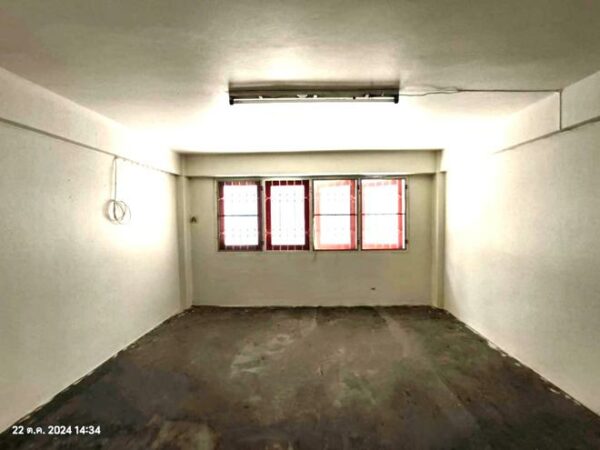 04 Commercial Building _photo