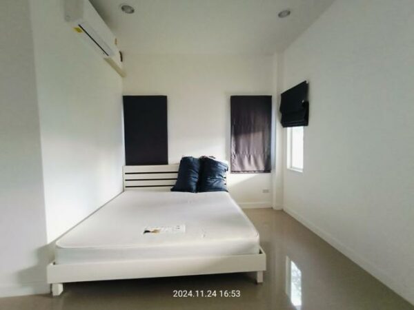 02 Single House _photo