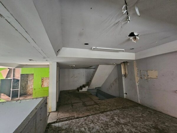 04 Commercial Building _photo