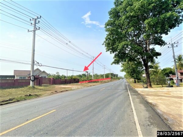 01 Land is empty. _photo
