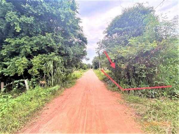01 Empty Land _photo