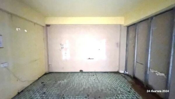 04 Commercial Building _photo