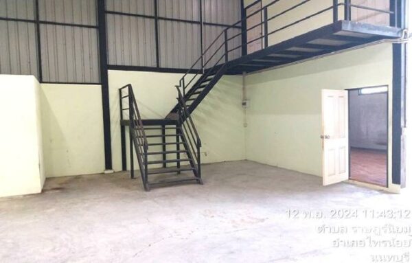 12 warehouses _photo
