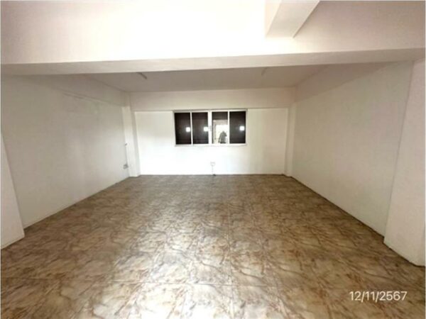 04 Commercial Building _photo