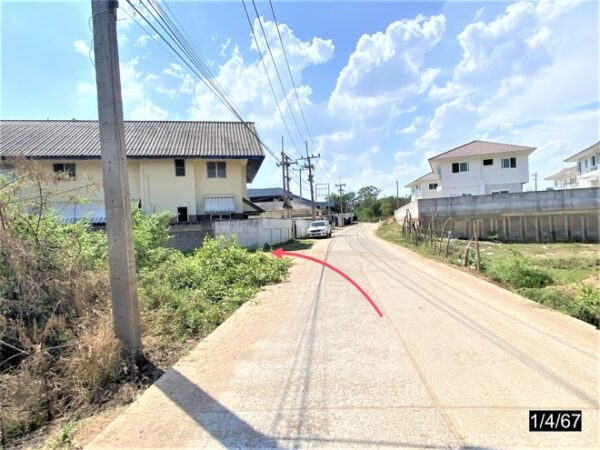 01 Land is empty. _photo
